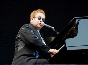 Φωτογραφία Elton John - English