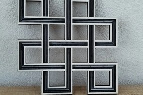 Σετ των 3 Intra απο ξύλο plywood 3mm-4mm πάχος Κέλτικο ρομβοειδές στολίδι Δίασταση 8x8 cm INTRAFABR-113432466