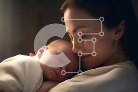 Intra Συλλεκτικό Ξύλινο Παζλ Plywood 4mm - Μητέρα που κρατά το νεογέννητο μωρό στο ζεστό φως Σε Ξύλινο Κουτί - Διαστάσεις Puzzle: 10x10 cm – 25 κομμάτια