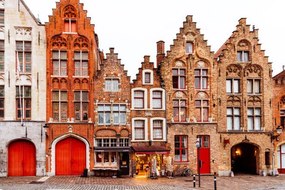 Φωτογραφία Medieval houses standing in a row, Bruges, Belgium, Alexander Spatari