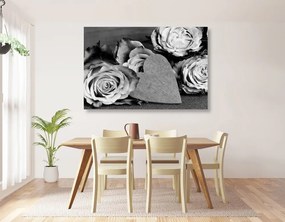 Εικόνα από τριαντάφυλλα Αγίου Βαλεντίνου σε ασπρόμαυρο σχέδιο