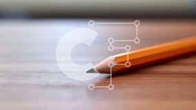 Intra Συλλεκτικό Ξύλινο Παζλ Plywood 4mm - Πορτοκαλί μολύβι σε ξύλινο τραπέζι Σε Ξύλινο Κουτί - Διαστάσεις: 10x10 cm – 25 κομμάτια