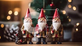 Intra Συλλεκτικό Ξύλινο Παζλ Plywood  4mm - Χριστουγεννιάτικα αγαλματίδια με στολισμό δέντρου Σε Ξύλινο Κουτί - Διαστάσεις: 10x10 cm – 25 κομμάτια