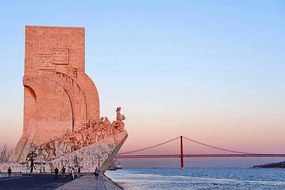 Φωτογραφία Portugal, Lisbon, the Discoveries Monument, Tuul & Bruno Morandi