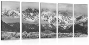 Εικόνα 5 μερών μοναδικό ορεινό τοπίο σε ασπρόμαυρο