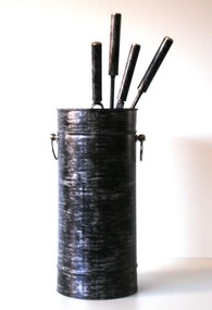 Κρεμανταλάς Κουβαδάκι Σιδερένιο Μασίφ Με Αξεσουάρ Φ20x32εκ. Μαύρο Σωλήνα Πατίνα Inox