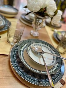 Dinner Set (24 Pieces) GBSATN24KY4E43532 White
Anthracite
Black