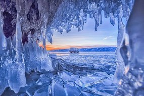 Φωτογραφία Ice Cave at Baikal Lake, Russia, Wachirawit Narkborvornwichit