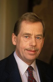Φωτογραφία Prague: Vaclav Havel And Bernard Pivot, Frederic REGLAIN