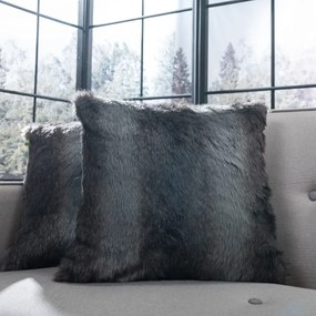 Γούνινη Μαξιλαροθήκη Pelt 33 της Teoran Διάσταση: Μαξιλαροθήκη Pelt 33 - 45x45cm με γέμιση