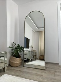 Stewehome Οβάλ ολόσωμος καθρέφτης με μεταλλικό πλαίσιο και βάση Πολύχρωμο 180x70 cm