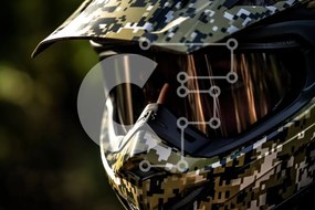 Intra Συλλεκτικό Ξύλινο Παζλ Plywood 4mm - Κράνος μοτοκρός με μοτίβο παραλλαγής Σε Ξύλινο Κουτί - Διαστάσεις Puzzle: 10x10 cm – 25 κομμάτια