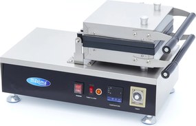 Waffle Maker - 2 Pieces - Rotatable - Digital