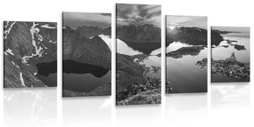 Εικόνα 5 τμημάτων μαγευτικό πανόραμα βουνού σε ασπρόμαυρο