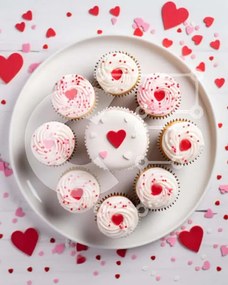 Intra Συλλεκτικό Ξύλινο Παζλ Plywood  4mm - Cupcakes του Αγίου Βαλεντίνου με κόκκινες και λευκές καρδιές Σε Ξύλινο Κουτί - Διαστάσεις: 10x10 cm – 25 κομμάτια