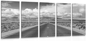 Εικόνα 5 τμημάτων ασπρόμαυρος δρόμος στην έρημο
