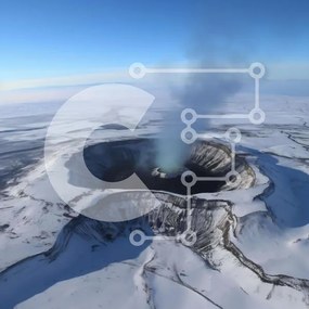 Intra Συλλεκτικό Ξύλινο Παζλ Plywood 4mm - Εναέρια άποψη του κρατήρα στο χιονισμένο έδαφος Σε Ξύλινο Κουτί - Διαστάσεις: 10x10 cm – 25 κομμάτια