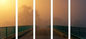 Εικόνα 5 μερών πτήση πουλιών πάνω από τη γέφυρα - 200x100