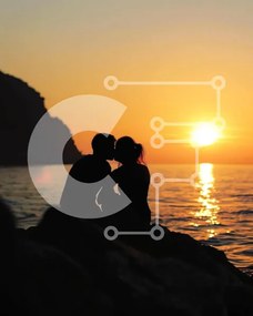 Intra Συλλεκτικό Ξύλινο Παζλ Plywood 4mm - Ρομαντικό ηλιοβασίλεμα δίπλα στο νερό με ένα ζευγάρι Σε Ξύλινο Κουτί - Διαστάσεις Puzzle: 10x10 cm – 25 κομμάτια