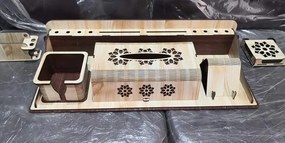 Intra απο ξύλο plywood 3mm-4mm πάχος - Creative Desk Organizer με θήκη για μαρκαδόρο Tissue Box Δίασταση 30x30 cm Intraeaxys-r7vmyw27