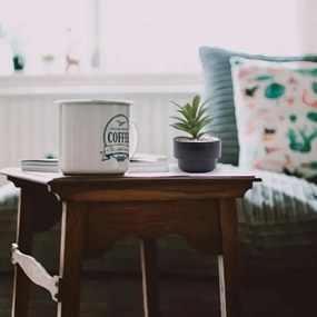 Τεχνητό Φυτό σε Μοντέρνο Μαύρο Κεραμικό Γλαστράκι 8x14cm