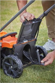 Κοπτικό γκαζόν Black &amp; Decker BCMW3318L2-QW 18 V