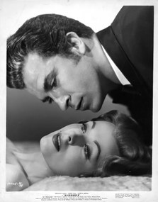 Φωτογραφία Arlene Dahl And Fernando Lamas In 'Sangaree', Archive Photos