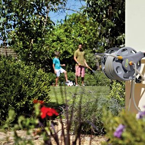 Hozelock Ανέμη Ποτίσματος Δαπέδου/Τοίχου 60 μ. με Λάστιχο 50 μ.