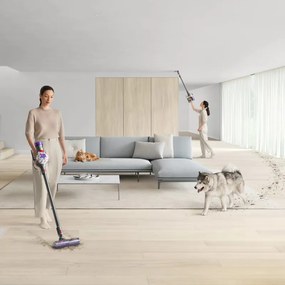 Ηλεκτρική σκούπα όρθιας τοποθέτησης Dyson V8 Advanced 492636-01, 130AW, 540ml, 110000 στροφές/λεπτό, Αυτονομία έως 40 λεπτά, HEPA, Ασήμι/Νικέλιο