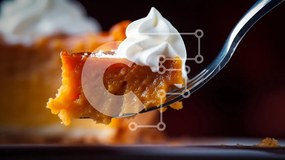 Σετ των 2 Intra Συλλεκτικό Ξύλινο Παζλ Plywood 4mm - Κοντινό πλάνο κολοκυθόπιτας με σαντιγί Σε Ξύλινο Κουτί - Διαστάσεις: 10x10 cm – 25 κομμάτια