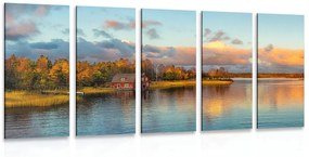 Εικόνα 5 μερών ηλιοβασίλεμα πάνω από τη λίμνη