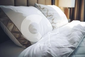 Intra Συλλεκτικό Ξύλινο Παζλ Plywood  4mm - Προσεγμένο Κρεβάτι με Λευκά Μαξιλάρια και Φωτιστικό Σε Ξύλινο Κουτί - Διαστάσεις Puzzle: 10x10 cm – 25 κομμάτια