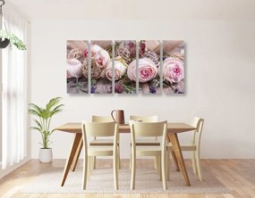 Εικόνα 5 μερών εορταστική λουλουδάτη σύνθεση από τριαντάφυλλα - 200x100
