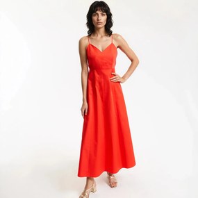 Μακρύ φόρεμα με λεπτές τιράντες και V λαιμόκοψη