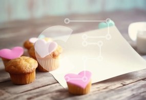 Intra Συλλεκτικό Ξύλινο Παζλ Plywood  4mm - Cupcakes σε σχήμα καρδιάς σε ξύλινο τραπέζι Σε Ξύλινο Κουτί - Διαστάσεις: 10x10 cm – 25 κομμάτια