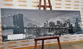 Εικόνα μιας γοητευτικής γέφυρας στο Μπρούκλιν σε ασπρόμαυρο - 150x50