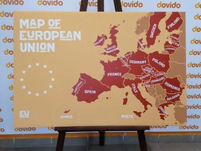 Εικόνα στον εκπαιδευτικό χάρτη από φελλό με ονόματα χωρών της ΕΕ σε αποχρώσεις του καφέ - 120x80  smiley