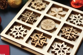 Σετ των 3 Intra απο ξύλο plywood 3mm-4mm πάχος - Χριστουγεννιάτικο παιχνίδι Tic Tac Toe Laser Cut Δίασταση 4x4 cm INTRAFABR-82301687