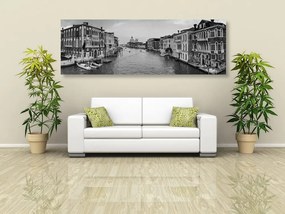Εικόνα του διάσημου καναλιού στη Βενετία σε ασπρόμαυρο