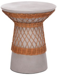 ΒΟΗΘΗΤΙΚΟ ΤΡΑΠΕΖΙ ΣΤΡΟΓΓΥΛΟ DELIA HM18167.03 FIBER CEMENT ΓΚΡΙ &amp; RATTAN Φ40x45Υεκ