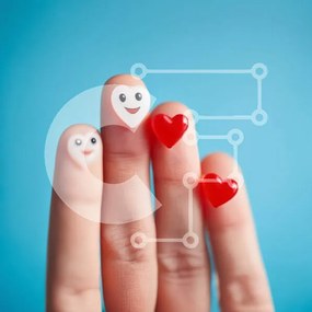 Intra Συλλεκτικό Ξύλινο Παζλ Plywood 4mm - Χέρι με Smileys και Hearts Nail Art Design Σε Ξύλινο Κουτί - Διαστάσεις: 10x10 cm – 25 κομμάτια