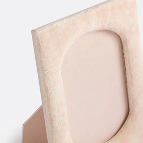 Κορνίζα από βελούδο, Veluta