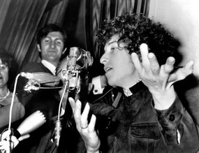 Φωτογραφία Bob Dylan during a Press Conference, Paris, 23 May 1966.