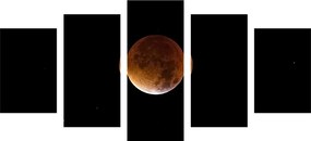 Εικόνα 5 μερών φεγγάρι στον νυχτερινό ουρανό