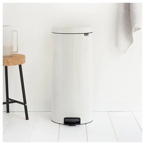 Κάδος με πεντάλ Brabantia NewIcon 649063, 30 l, Εύκολο κλείσιμο, Αντιολισθητική βάση, Μεταλλικός εσωτερικός κάδος, Λευκό