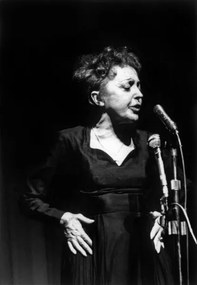 Φωτογραφία Edith Piaf on Stage, Paris, 1962