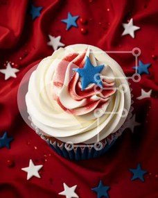 Intra Συλλεκτικό Ξύλινο Παζλ Plywood  4mm - Πατριωτικό Cupcake με διακόσμηση αστεριών Σε Ξύλινο Κουτί - Διαστάσεις: 10x10 cm – 25 κομμάτια