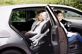 Κάθισμα Αυτοκινήτου BeSafe Stretch Fresh Black Cab