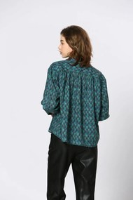 Μπλούζα με εκτυπωμένο σχέδιο και V λαιμό