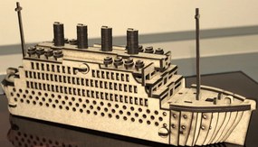 Intra απο ξύλο plywood 3mm-4mm πάχος - Titanic 3D Puzzle Δίασταση 30x30 cm Intraeaxys-r1z2y4l1